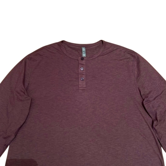 Vuori Long Sleeve Ease Performance Henley in Mahogany Heather - Picture 3 of 9